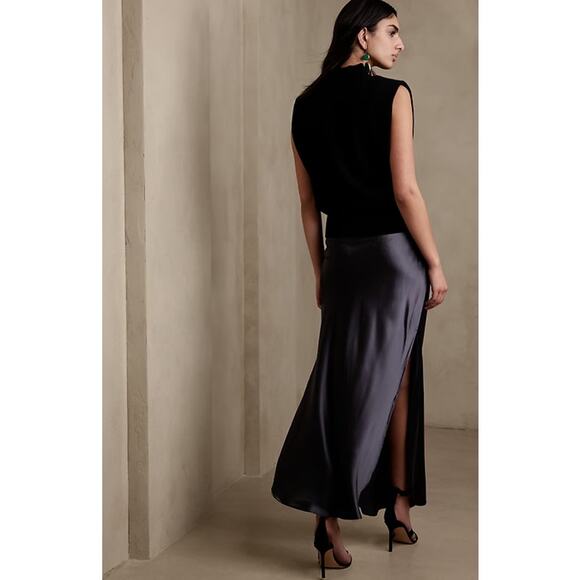 BANANA REPUBLIC NWT Dreamer Silk Maxi Skirt Black High Slit Unlined Women's 2XS - Picture 5 of 9